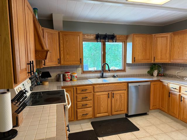 1138 S EL CHAPARRAL AVE, Columbia, MO 65201
