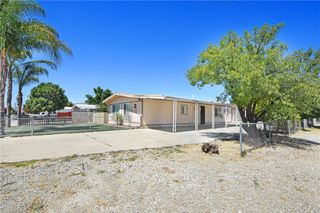 588 N Gilbert, Hemet, CA 92543