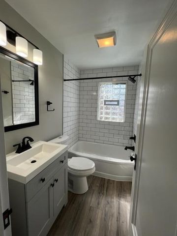 4625 N High Street, 4631, Columbus, OH 43214