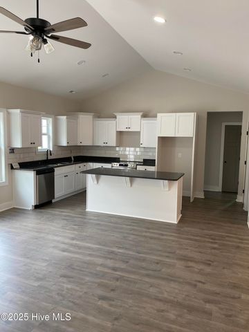453 Springhill Road, Maysville, NC 28555