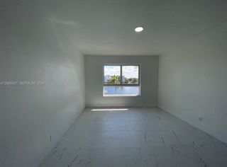19255 NE 2nd Ave 2224, Miami, FL 33179