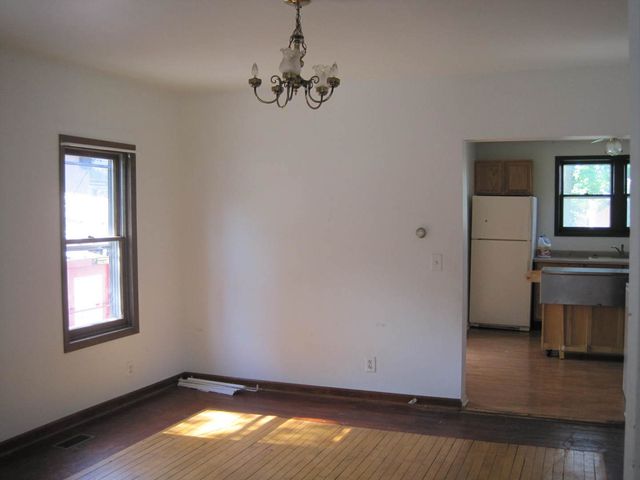 124 Cary Street, Cary, IL 60013