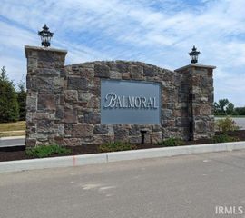 658 Gatcombe Run, Fort Wayne, IN 46845