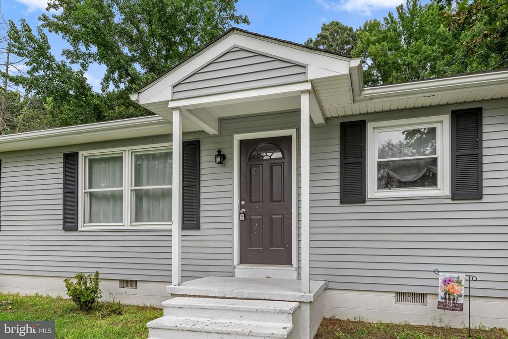 27500 EDGEWOOD CIR, Salisbury, MD 21801