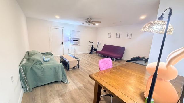 1121 Holly Drive, Carrollton, TX 75010