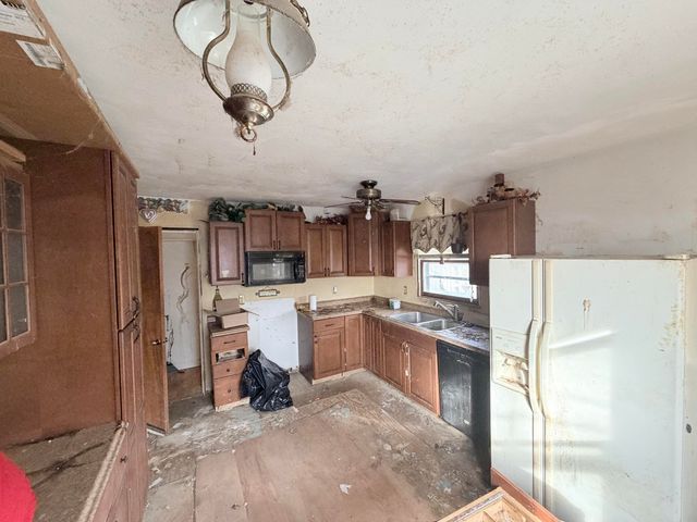 3480 Mount Pleasant BLVD, Roanoke, VA 24014