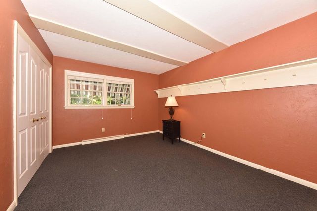 W176N8474 Sunset Ridge DRIVE, Menomonee Falls, WI 53051