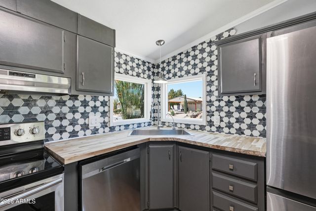 3817 N Minnesota Avenue, Florence, AZ 85132