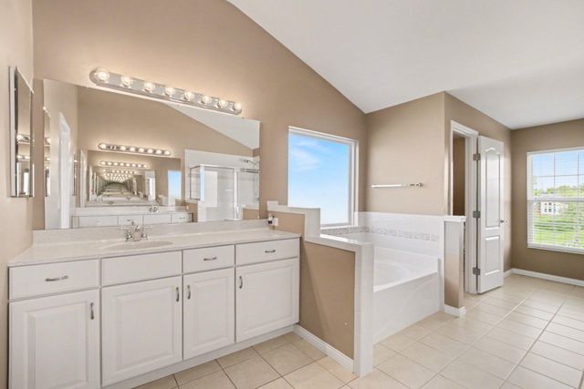 2641 Twin Hills Court, Union, KY 41091