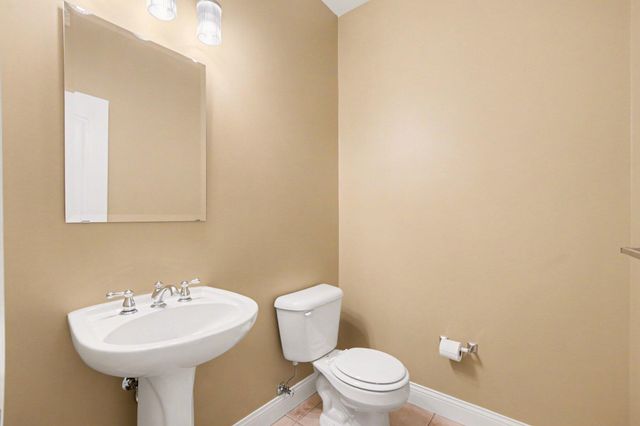 2641 Twin Hills Court, Union, KY 41091
