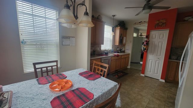 1415 Cambria Drive, Dekalb, IL 60115