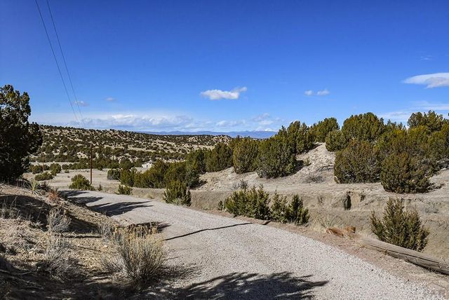 7559 Soda Creek Rd, Pueblo, CO 81023