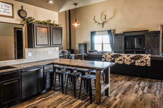 7559 Soda Creek Rd, Pueblo, CO 81023