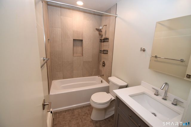 10 Paper Mill Road B, Killingworth, CT 06419