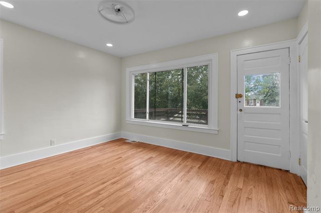 2681 Burlingame Street, Detroit, MI 48206