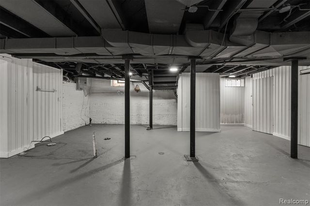 2681 Burlingame Street, Detroit, MI 48206