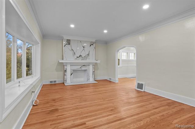 2681 Burlingame Street, Detroit, MI 48206