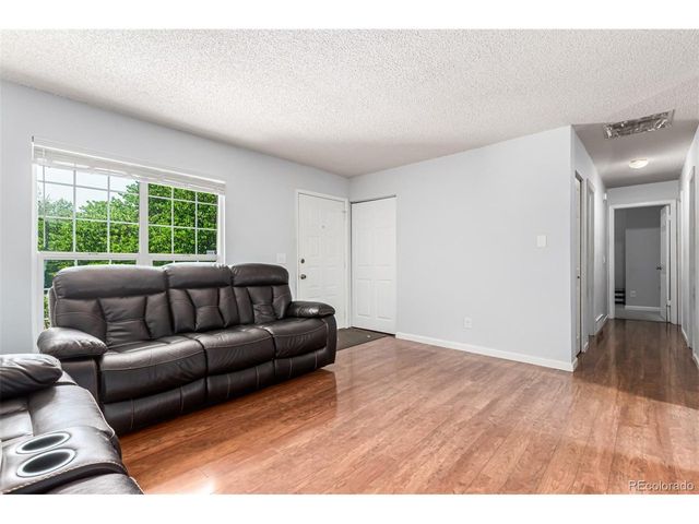 16233 E Louisiana Pl, Aurora, CO 80017