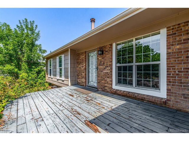 16233 E Louisiana Pl, Aurora, CO 80017