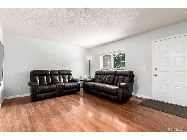 16233 E Louisiana Pl, Aurora, CO 80017