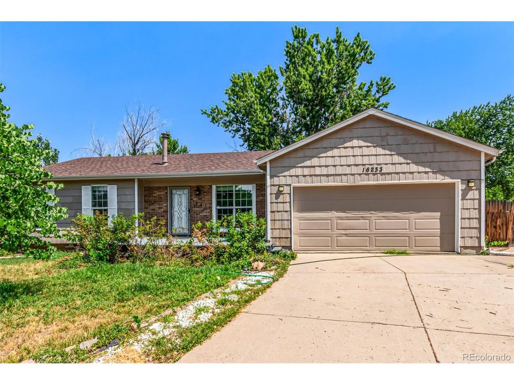 16233 E Louisiana Pl, Aurora, CO 80017