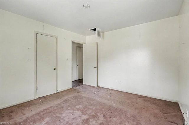 5102 Evelyn CT, Hampton, VA 23605