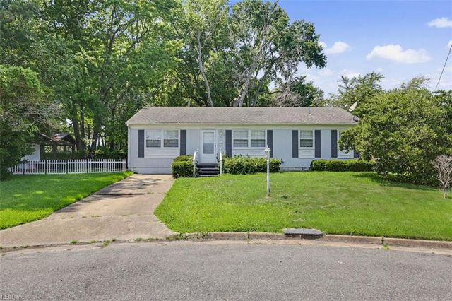 5102 Evelyn CT, Hampton, VA 23605