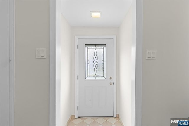 276 Concord Drive, River Edge, NJ 07661