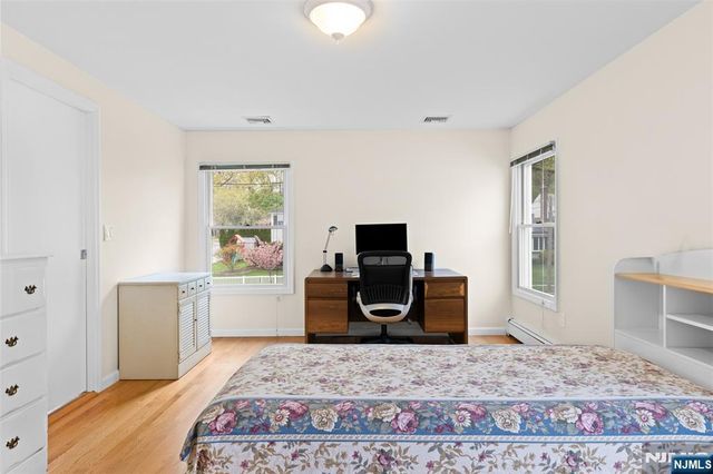 276 Concord Drive, River Edge, NJ 07661