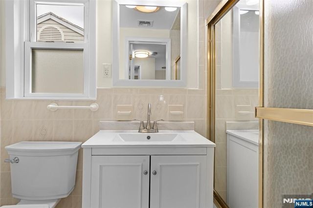 276 Concord Drive, River Edge, NJ 07661