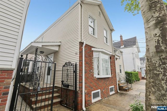 72 Houston Street, Newark, NJ 07105