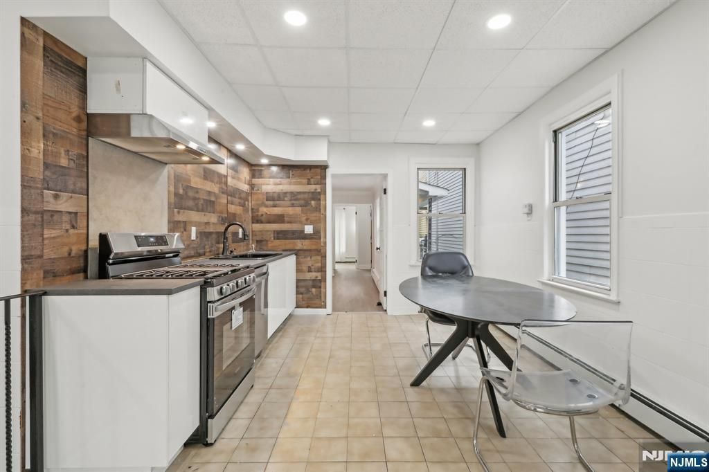 72 Houston Street, Newark, NJ 07105