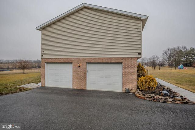 4482 FORT MCCORD ROAD, Chambersburg, PA 17202