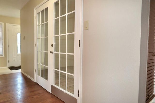 201 Norwood ST W, Georgetown, TX 78628