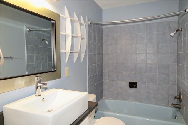 201 Norwood ST W, Georgetown, TX 78628