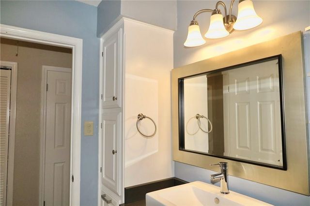 201 Norwood ST W, Georgetown, TX 78628