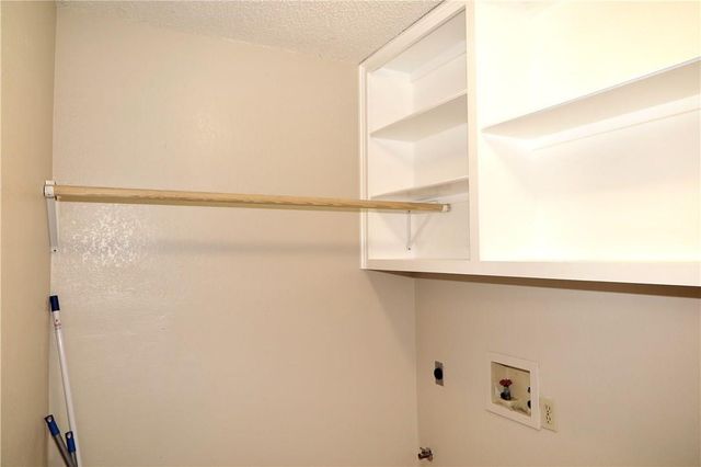 201 Norwood ST W, Georgetown, TX 78628