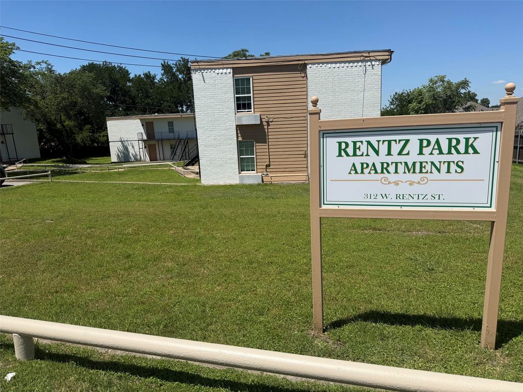 312 W Rentz 89, Weatherford, TX 76086
