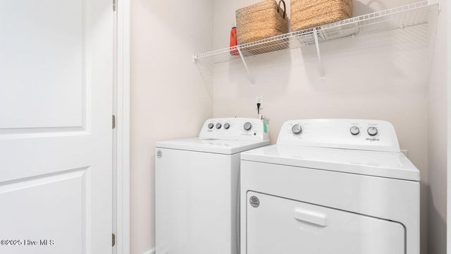 176 Seymour Vlg Drive, Goldsboro, NC 27534