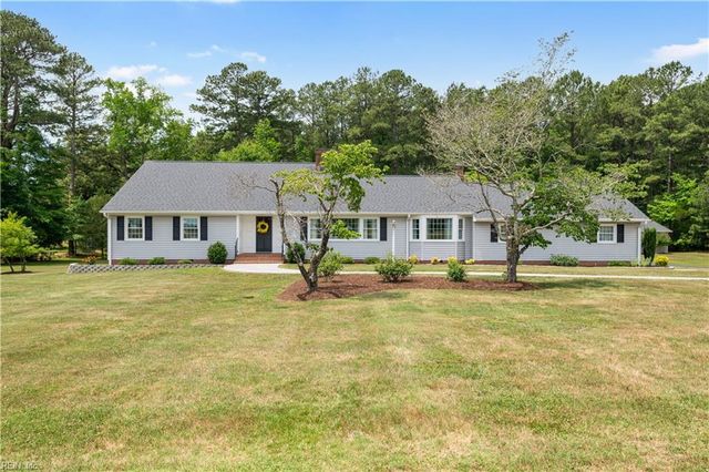 540 West Main ST, Wakefield, VA 23888