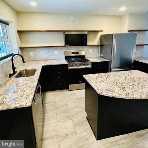 3828 10TH ST, Baltimore, MD 21225