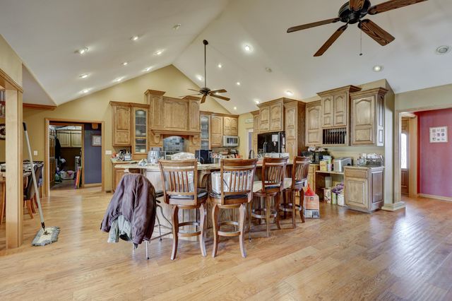 129 Riverview Drive, Anderson, MO 64831