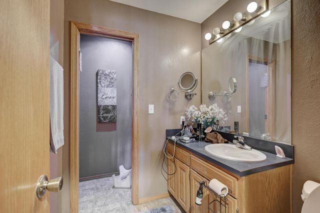 129 Riverview Drive, Anderson, MO 64831