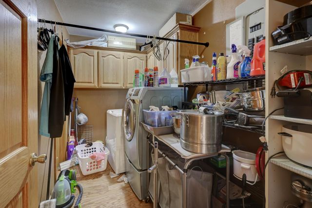 129 Riverview Drive, Anderson, MO 64831