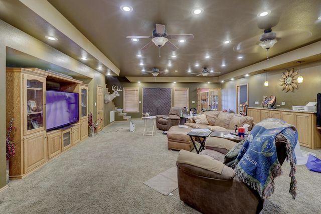 129 Riverview Drive, Anderson, MO 64831