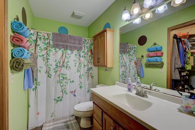 129 Riverview Drive, Anderson, MO 64831