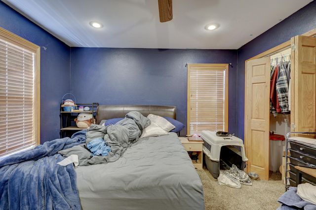 129 Riverview Drive, Anderson, MO 64831