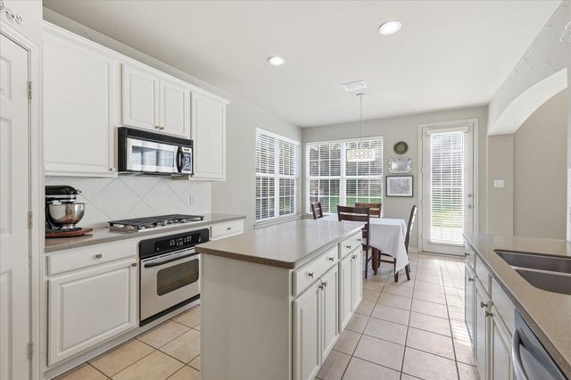 3604 Veronica Drive, Flower Mound, TX 75022