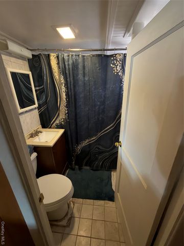 165 W Lakeshore Drive, Carmel, NY 10512