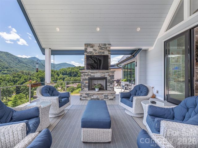 167 Southpoint Ridge, Maggie Valley, NC 28751
